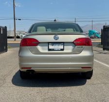 2013 VOLKSWAGEN JETTA SEDAN 5-CYL, PZEV, 2.5 LITER 2.5L SE SEDAN 4D