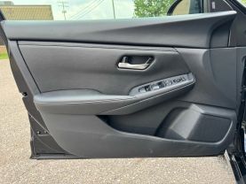 2024 NISSAN SENTRA SEDAN 4-CYL, 2.0 LITER SV SEDAN 4D