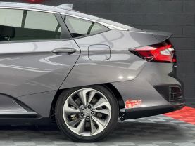 2018 HONDA CLARITY PLUG-IN HYBRID SEDAN 4-CYL, HYBRID, 1.5 LITER TOURING SEDAN 4D