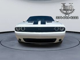 2016 DODGE CHALLENGER COUPE V6, 3.6 LITER SXT COUPE 2D