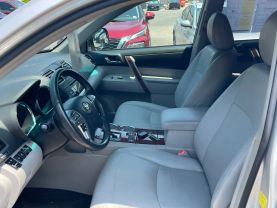 2011 TOYOTA HIGHLANDER SUV V6, 3.5 LITER LIMITED SPORT UTILITY 4D