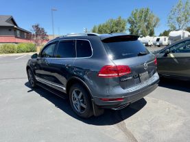 2013 VOLKSWAGEN TOUAREG SUV V6, TURBO DIESEL, 3.0 LITER TDI EXECUTIVE SPORT UTILITY 4D