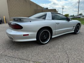 2002 PONTIAC FIREBIRD COUPE V8, 5.7 LITER FORMULA COUPE 2D