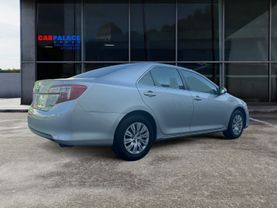 2012 Toyota Camry Le Hybrid Sedan 4d - Image 6