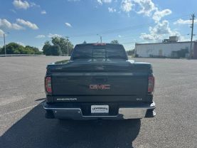 2018 GMC SIERRA 1500 CREW CAB PICKUP V8, ECOTEC3, 5.3 LITER SLT PICKUP 4D 5 3/4 FT