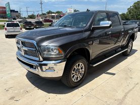 2018 RAM 2500 CREW CAB PICKUP V8, HEMI, 6.4 LITER LARAMIE PICKUP 4D 6 1/3 FT