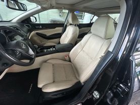 2017 NISSAN MAXIMA SEDAN V6, 3.5 LITER PLATINUM SEDAN 4D