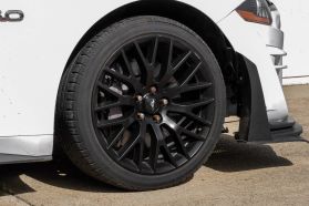 2019 Ford Mustang - Image 58