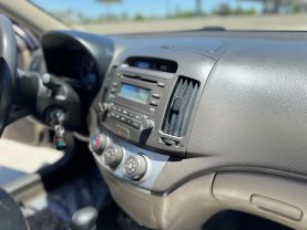 2010 HYUNDAI ELANTRA SEDAN 4-CYL, 2.0 LITER GLS SEDAN 4D