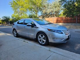 2014 CHEVROLET VOLT SEDAN 4D