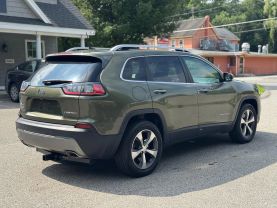 2019 Jeep Cherokee - Image 4
