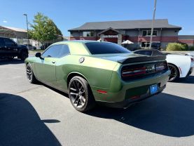 2022 DODGE CHALLENGER COUPE V8, HEMI, MDS, 6.4 LITER R/T SCAT PACK COUPE 2D