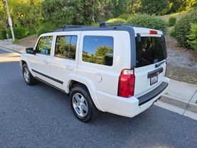 2009 JEEP COMMANDER SPORT UTILITY 4D