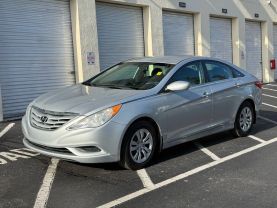 2013 HYUNDAI SONATA SEDAN SILVER AUTOMATIC - Iron Cars Inc
