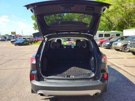 2022 FORD ESCAPE SUV 4-CYL, HYBRID, 2.5 LITER SEL HYBRID SPORT UTILITY 4D