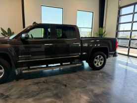 2015 GMC SIERRA 1500 CREW CAB PICKUP V8, ECOTEC3, 6.2 LITER SLT PICKUP 4D 5 3/4 FT