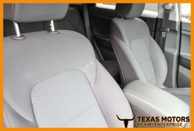 2019 HYUNDAI TUCSON SUV 4-CYL, 2.0 LITER VALUE SPORT UTILITY 4D