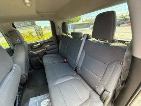 2020 Chevrolet Silverado 1500 Crew Cab Lt Trail Boss Pickup 4d 5 3/4 Ft - Image 18