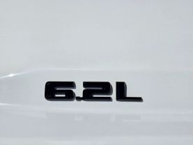 2023 Chevrolet Silverado 1500 Crew Cabrst Pickup 4d 5 3/4 Ft - Image 11
