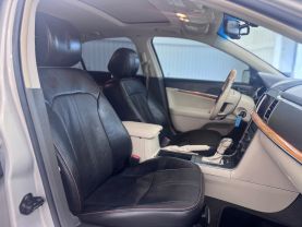 2010 LINCOLN MKZ