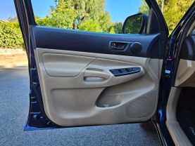 2012 TOYOTA TACOMA DOUBLE CAB PICKUP 4D 5 FT