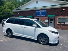 2015 TOYOTA SIENNA VAN V6, 3.5 LITER SE PREMIUM MINIVAN 4D