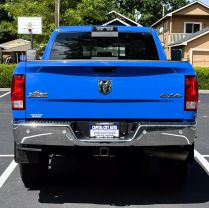 2018 RAM 2500 CREW CAB PICKUP NEW HOLLAND BLUE AUTOMATIC - Capital City Auto