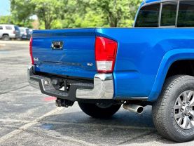 2016 TOYOTA TACOMA DOUBLE CAB PICKUP V6, 3.5 LITER SR5 PICKUP 4D 5 FT