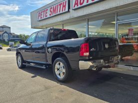 2016 Ram 1500 Crew Cabbig Horn Pickup 4d 5 1/2 Ft - Image 10