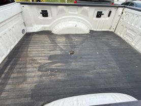 2017 Ford F250 Super Duty Crew Cab Lariat Pickup 4d 6 3/4 Ft - Image 48