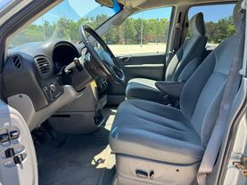 2005 CHRYSLER TOWN & COUNTRY VAN V6, 3.8 LITER TOURING MINIVAN 4D