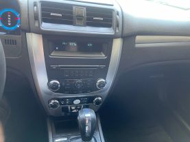 2011 FORD FUSION SEDAN V6, FLEX FUEL, 3.0 LITER SE SEDAN 4D