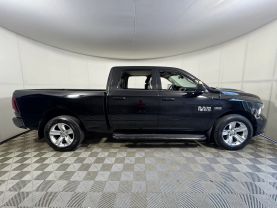2014 RAM 1500 CREW CAB PICKUP V8, HEMI, 5.7 LITER SPORT PICKUP 4D 6 1/3 FT