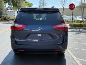 2018 TOYOTA SIENNA VAN BLUE AUTOMATIC - Iron Cars Inc