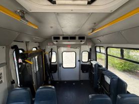2017 FORD E450 SUPER DUTY CUTAWAY CUTAWAY V10, 6.8 LITER CUTAWAY VAN 2D