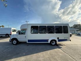 2017 FORD E450 SUPER DUTY CUTAWAY CUTAWAY V10, 6.8 LITER CUTAWAY VAN 2D