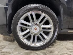 2014 CADILLAC ESCALADE SUV V8, FLEX FUEL, 6.2 LITER PREMIUM SPORT UTILITY 4D