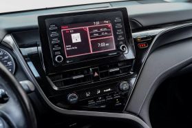 2021 Toyota Camry - Image 27