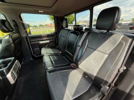 2017 Ford F250 Super Duty Crew Cab Lariat Pickup 4d 6 3/4 Ft - Image 22