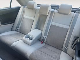 2012 Toyota Camry Le Hybrid Sedan 4d - Image 12