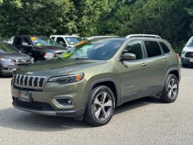 2019 Jeep Cherokee - Image 3