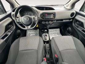 2017 TOYOTA YARIS HATCHBACK WHITE AUTOMATIC - CARPALACE, Chantilly, VA. 38.91645215435775, -77.47495885092432