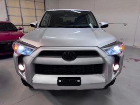 2019 TOYOTA 4RUNNER SUV V6, 4.0 LITER SR5 SPORT UTILITY 4D