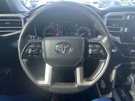 2022 TOYOTA TUNDRA CREWMAX PICKUP V6, I-FORCE, TWIN TURBO, 3.5 LITER SR5 PICKUP 4D 5 1/2 FT