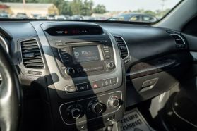 2015 KIA SORENTO SUV 4-CYL, GDI, 2.4 LITER LX SPORT UTILITY 4D