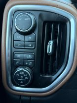 2020 Chevrolet Silverado 2500 Hd Crew Cab High Country Pickup 4d 6 1/2 Ft - Image 34