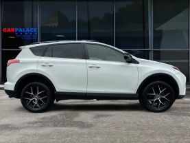 2018 TOYOTA RAV4 SUV WHITE AUTOMATIC - CARPALACE, Chantilly, VA. 38.91645215435775, -77.47495885092432