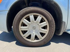 2005 CHRYSLER TOWN & COUNTRY VAN V6, 3.8 LITER TOURING MINIVAN 4D