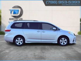 2019 TOYOTA SIENNA
