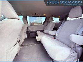 2019 TOYOTA SIENNA